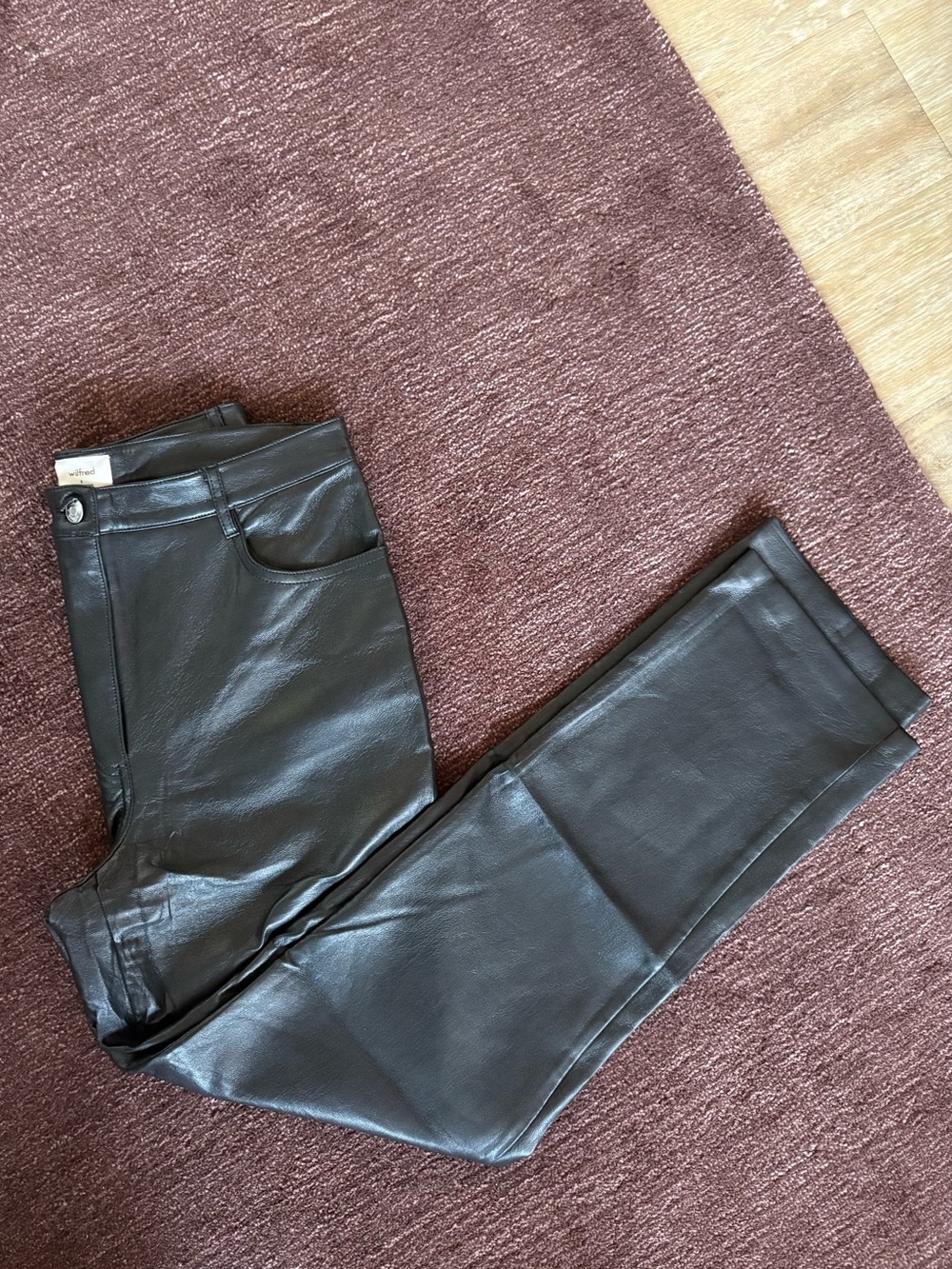 Aritzia Wilfred Melina Faux Leather Pant
